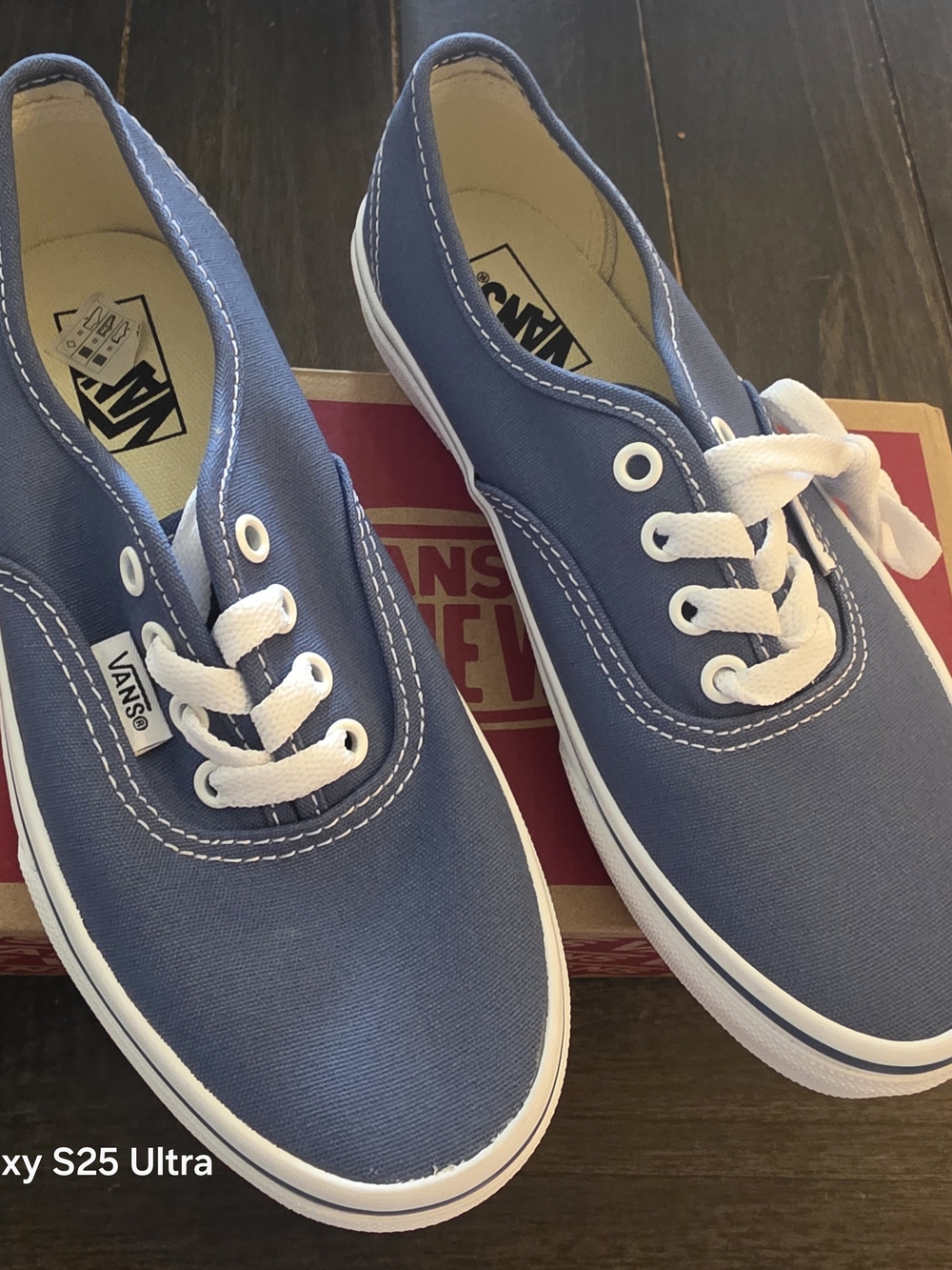 Vans Girls Authentic Canvas Sneakers in Blue